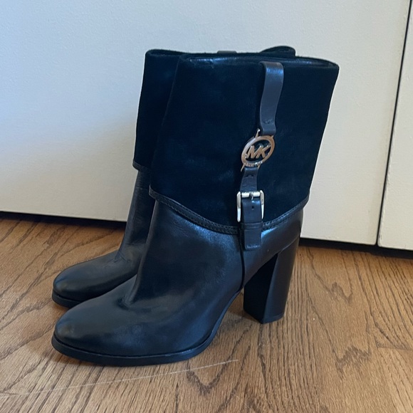 Black Michael Kors boots - Picture 2 of 3